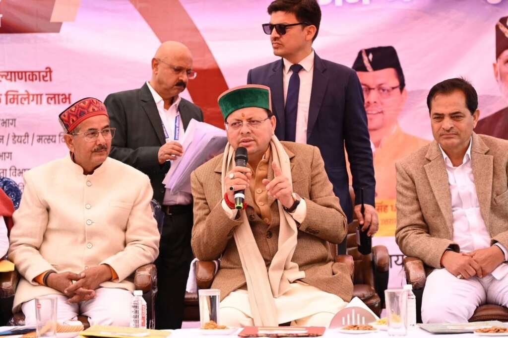 Uttarakhand: चिन्यालीसौड़ और गौचर हवाई पट्टी का सेना के माध्यम से किया जाएगा संचालन – मुख्यमंत्री