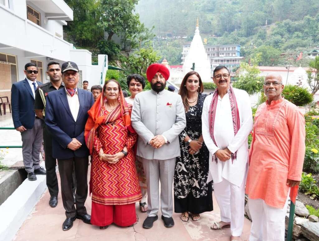 जागेश्वर, काकड़ीघाट और कैंची धाम में राज्यपाल ने की पूजा-अर्चना, प्रदेशवासियों के सुख-समृद्धि व कल्याण की कामना