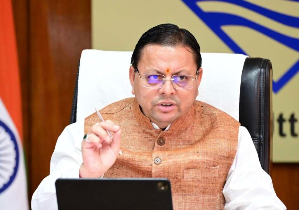 उत्तराखंड विज्ञान-नवाचार नीति-2026 जारी करते सीएम पुष्कर सिंह धामी