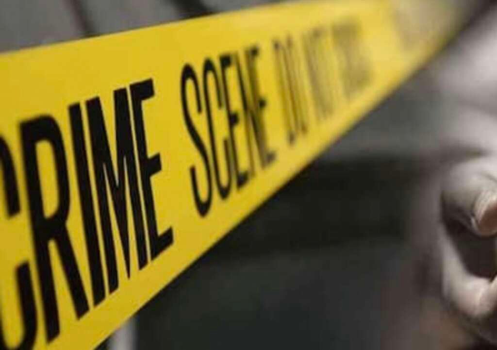 हरिद्वार के शिव मंदिर में दो साधुओं की हत्या की घटना का प्रतीकात्मक क्राइम दृश्य।