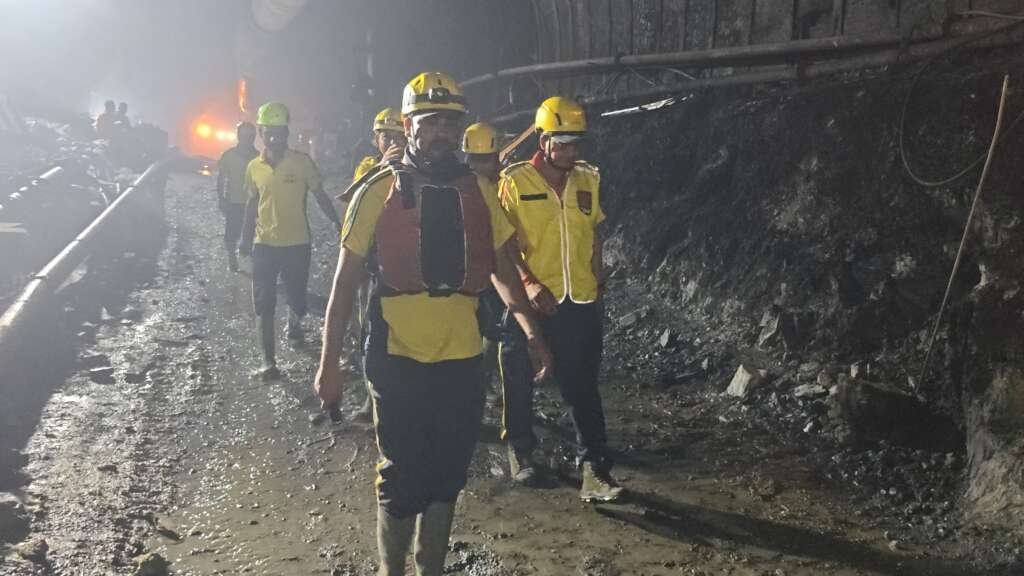 मायापुर–पीपलकोटी टनल में SDRF का सर्च एवं रेस्क्यू ऑपरेशन