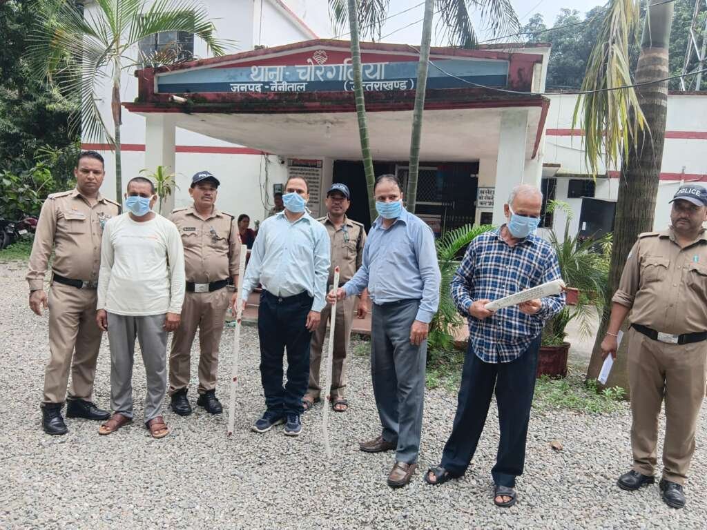 चोरगलिया मारपीट मामले में गिरफ्तार चार आरोपी और बरामद सामान