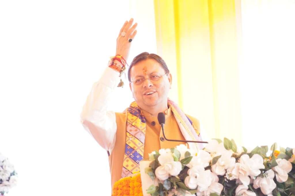 मुख्यमंत्री पुष्कर सिंह धामी रक्षाबंधन की शुभकामनाएं देते हुए