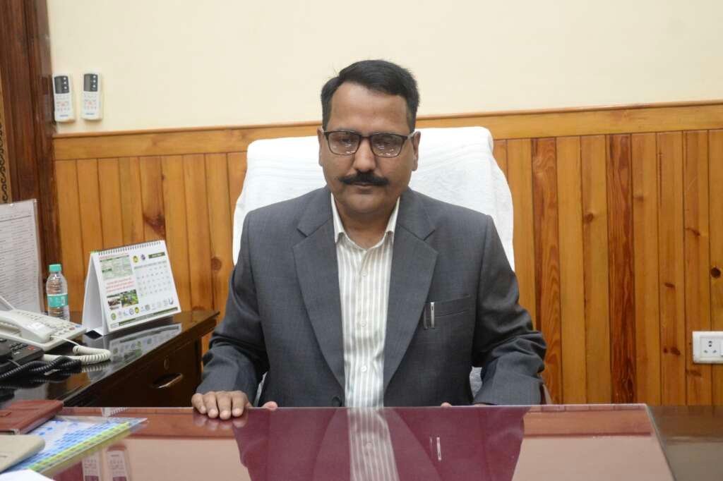 नैनीताल जिलाधिकारी ललित मोहन रयाल