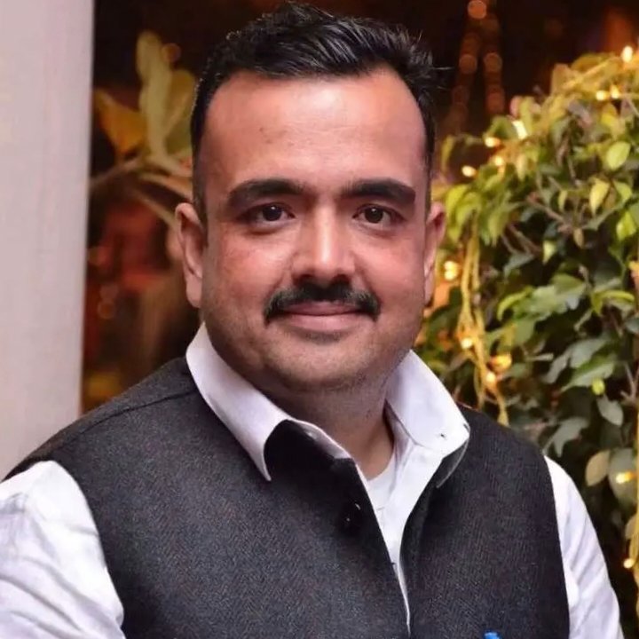 युवा व्यापारी नेता दिनेश लोहनी का निधन