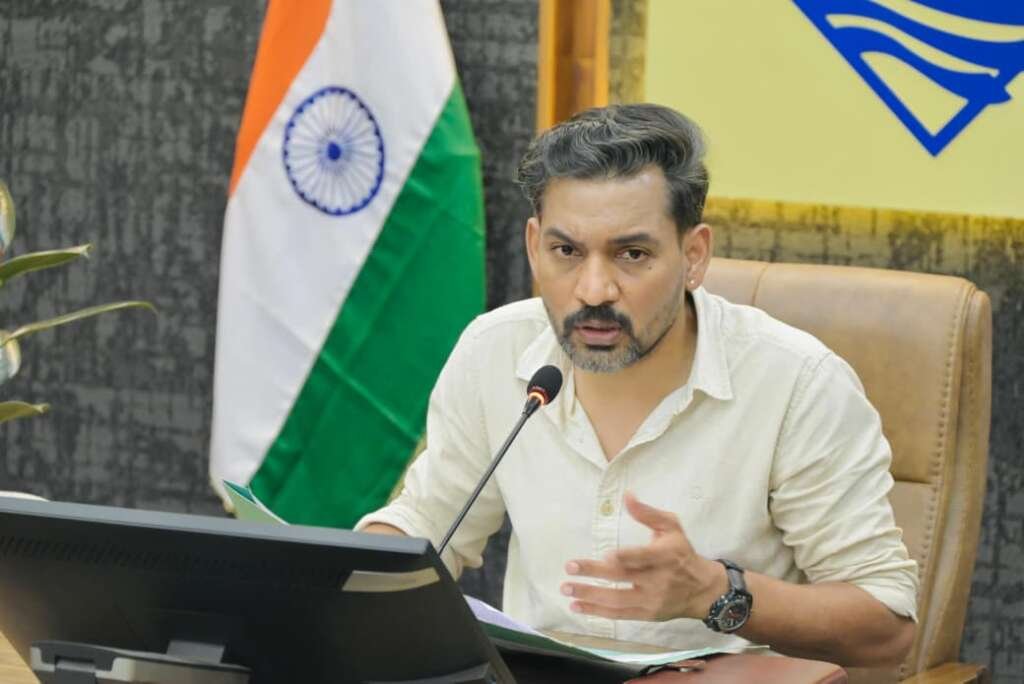 हनोल जागरा मेला-2026 की तैयारियों को लेकर डीएम डॉ. आशीष चौहान की समीक्षा बैठक