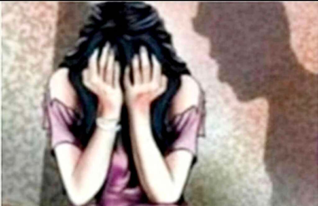 हल्द्वानी में सोशल मीडिया से जुड़ी किशोरी के दुष्कर्म के आरोप का प्रतीकात्मक दृश्य