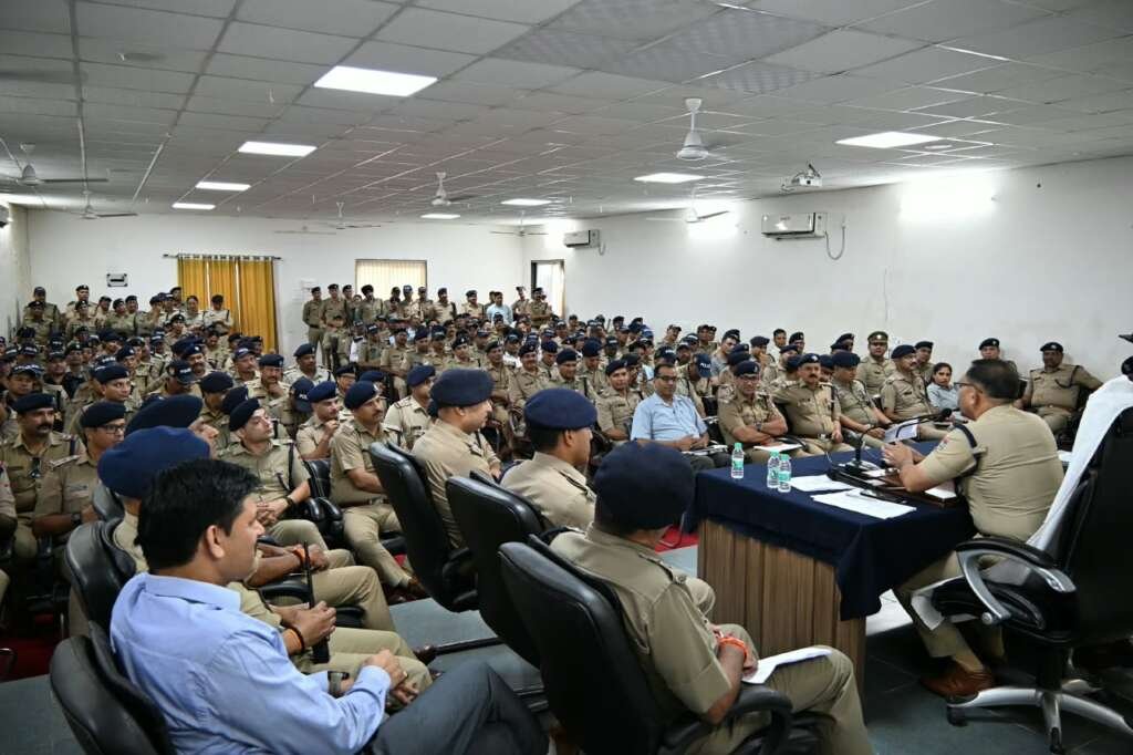 मुख्यमंत्री के हल्द्वानी दौरे से पहले एसएसपी डॉ. मंजूनाथ टीसी के निर्देश पर सुरक्षा व्यवस्था में जुटी नैनीताल पुलिस।