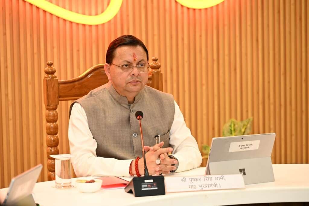 हरिद्वार में मुख्यमंत्री पुष्कर सिंह धामी की अध्यक्षता में आयोजित उत्तराखंड कैबिनेट बैठक।