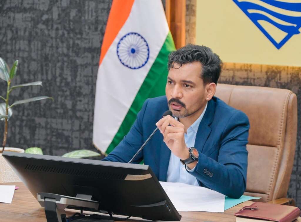 देहरादून के दूरस्थ क्षेत्रों में मोबाइल नेटवर्क कनेक्टिविटी बढ़ाने की योजना