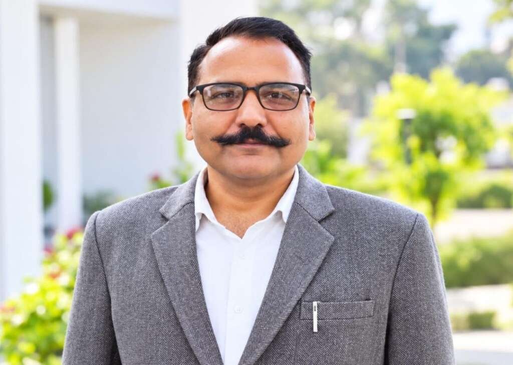 नैनीताल के जिलाधिकारी ललित मोहन रयाल