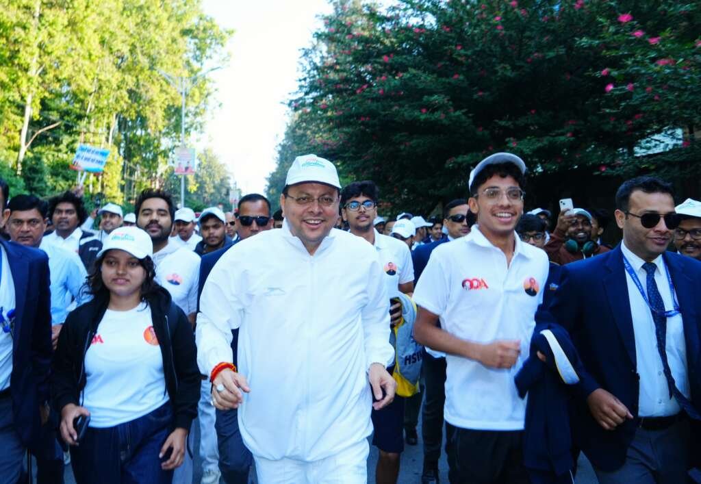 Drug Free Uttarakhand Walkathon participants running in Dehradun