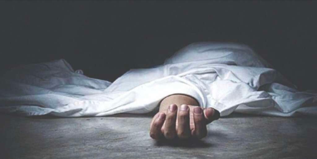 पौड़ी गढ़वाल के कालागढ़ में सरकारी आवास के बाथरूम में जेई का शव मिलने की घटना का प्रतीकात्मक दृश्य।